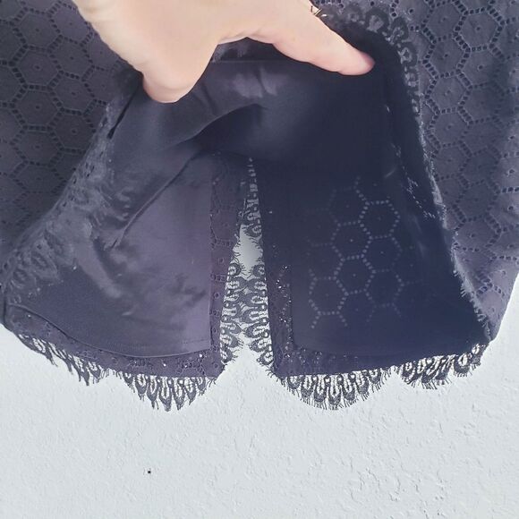Blumarine Black Honeycomb Eyelet Scalloped Lace Hem Skirt - Picture 4 of 6